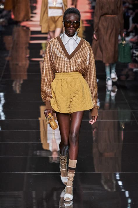 fendi modenschau 2020|Fendi fashion designer.